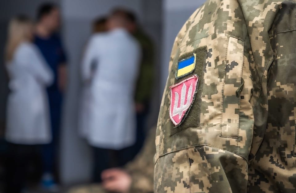 Зеленський обіцяє навести лад у роботі військово-лікарських комісій