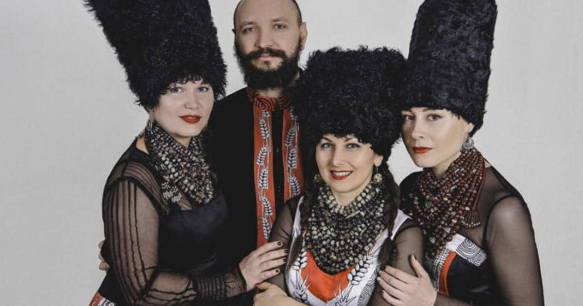 Гурт «ДахаБраха» випустив кліп на основі фото та відео українців з укриттів