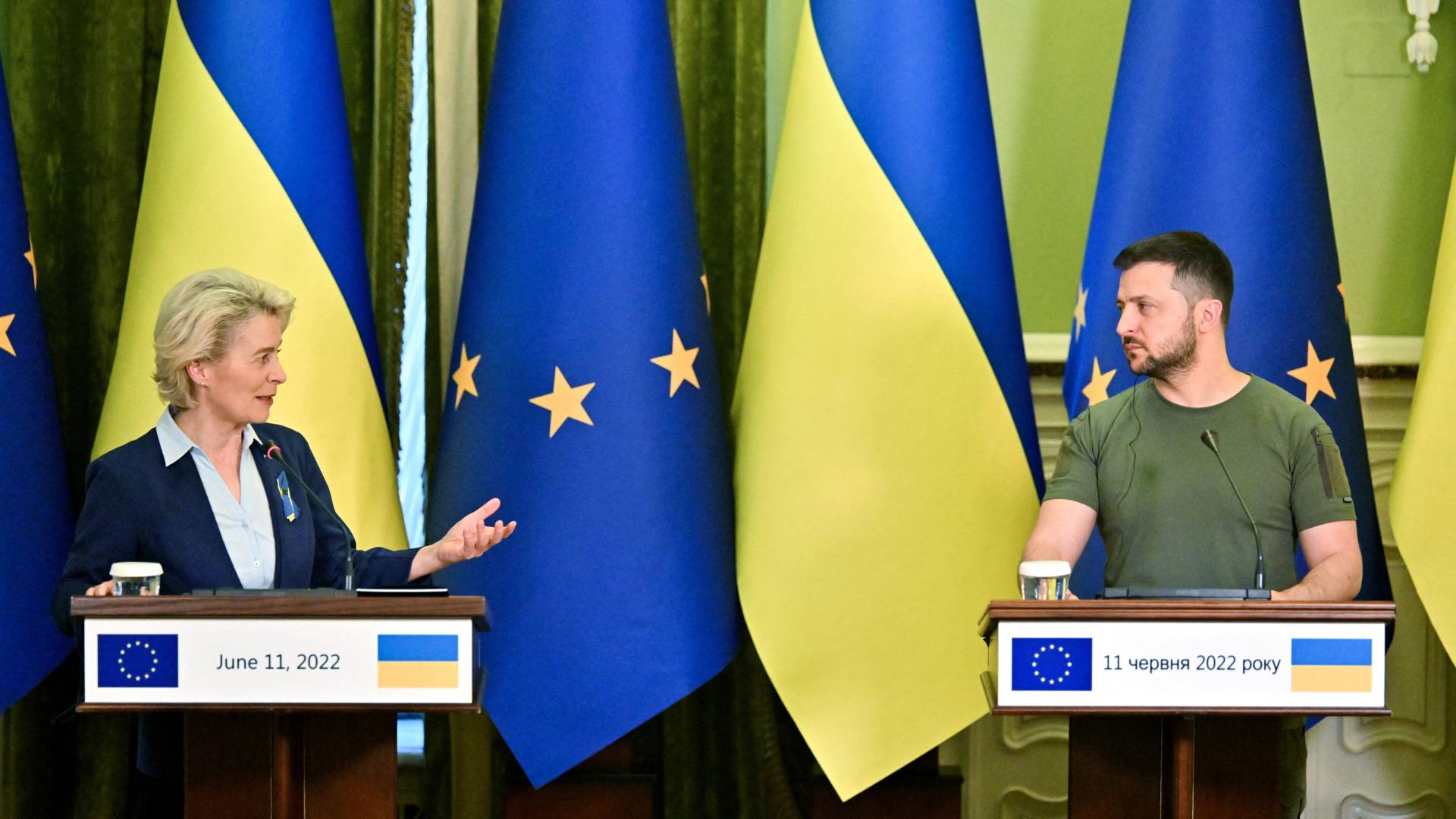 Єврокомісія погодить кандидатство в ЄС для України та Молдови, але відмовить Грузії