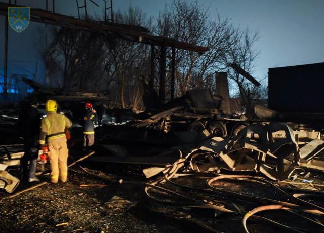 Двоє поранених та зруйноване підприємство. Наслідки удару по Одещині