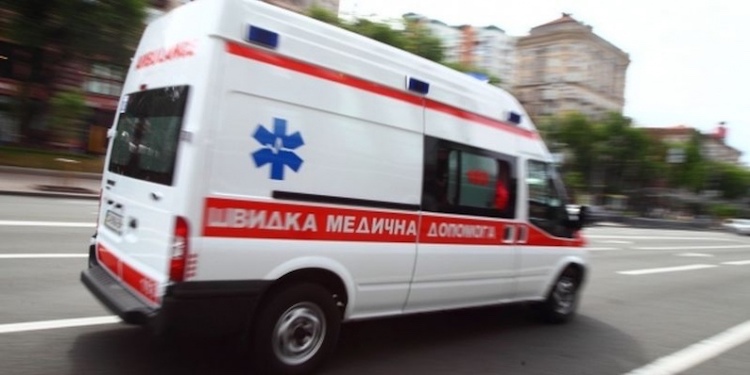 На околицях Ужгорода знайшли 8-річного хлопчика у стані клінічної смерті