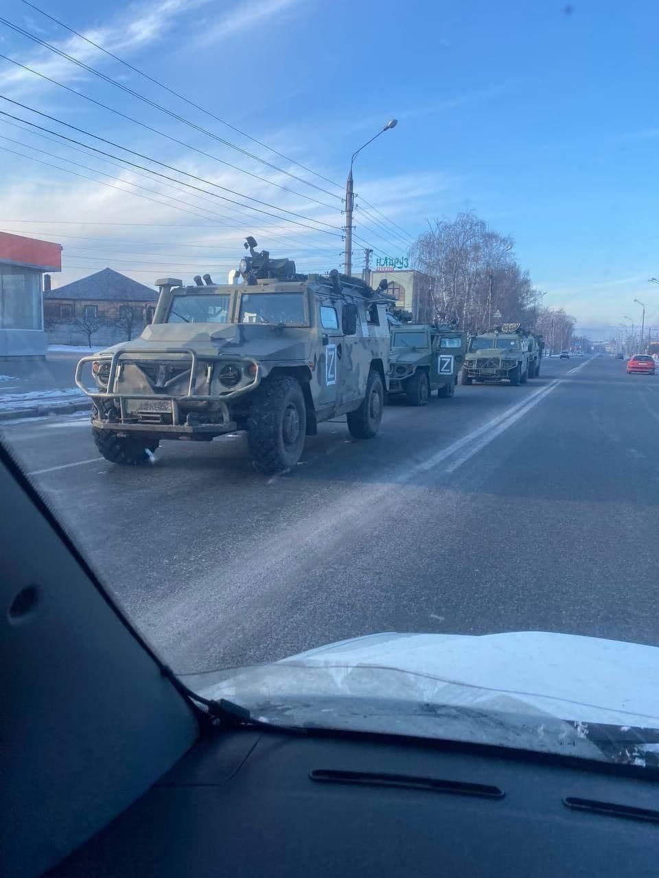 Харків. Усі на бойових місцях. На вулицях - знищена техніка ворога