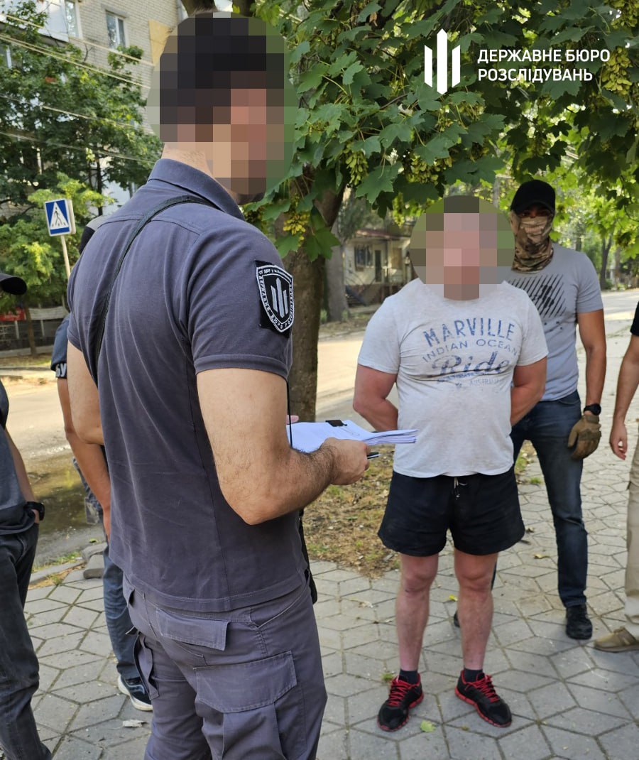 Колишній правоохоронець може сісти на 10 років за те, що примушував херсонців брати участь у референдумі окупантів
