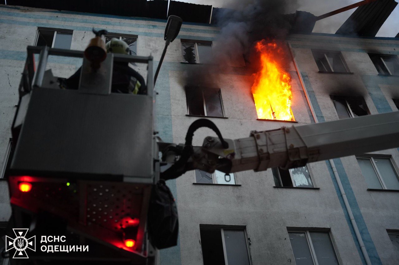Удар РФ по Одещині: з’явилися фото наслідків атаки