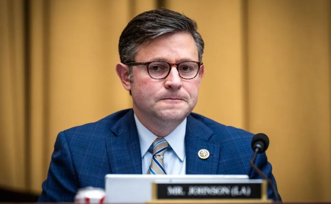 Спікер Джонсон підтримав удари України американською зброєю по території Росії