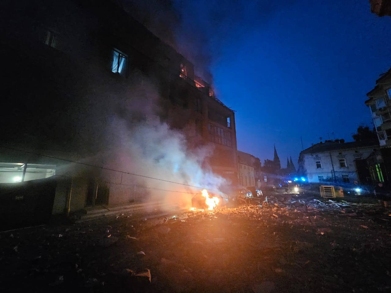 Є загиблі, кількість постраждалих зросла: нові деталі атаки на Львів