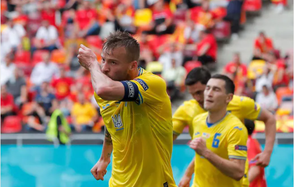 Перша перемога українців на Євро-2020. Драматичний матч у Бухаресті