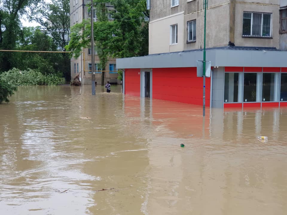 Окуповану Керч знову затопило. Людей готують до евакуації