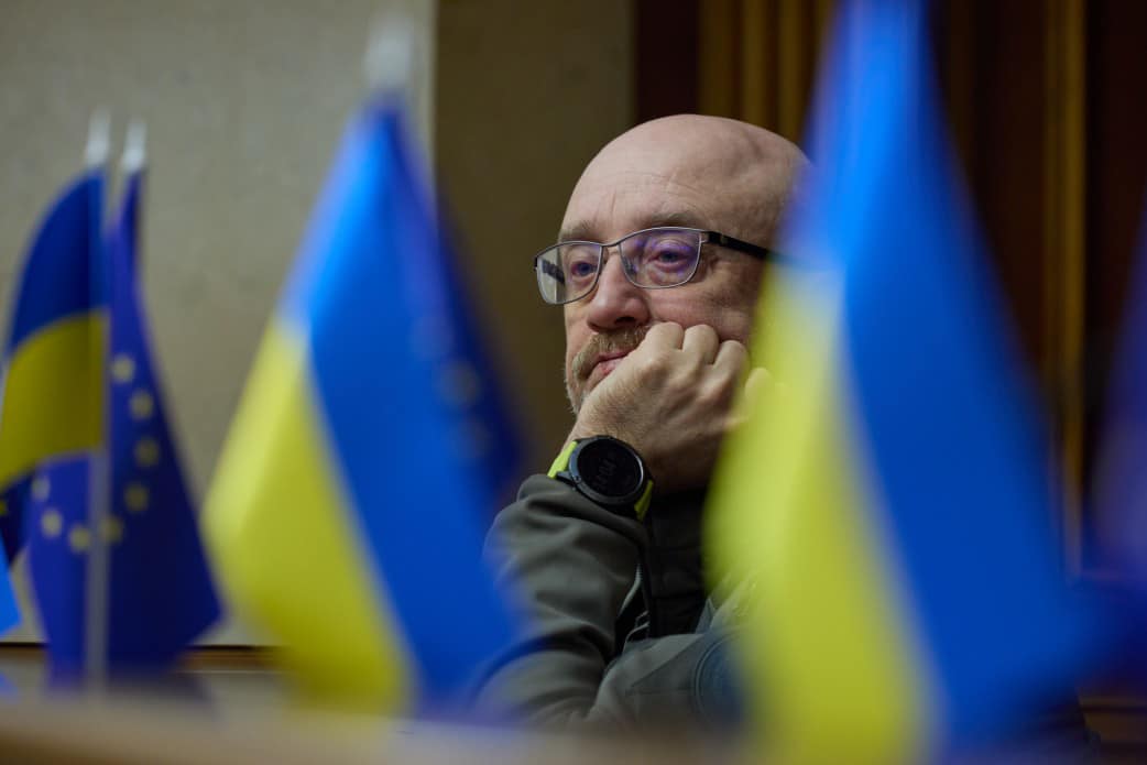 Яйця по 17 грн за штуку. Резніков прокоментував скандал із закупівлями Міноборони
