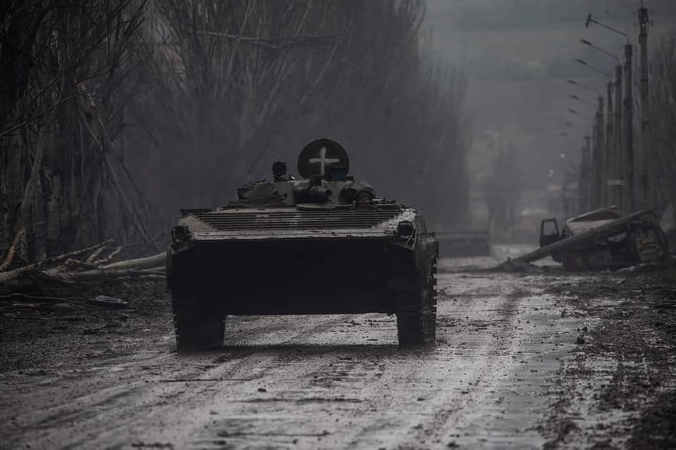 Сили оборони відбили пів сотні атак, приземлили розвідувального "Мерліна", - Генштаб