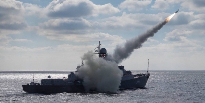Стало відомо, скільки кораблів з «Калібрами» Росія вивела у Середземне море