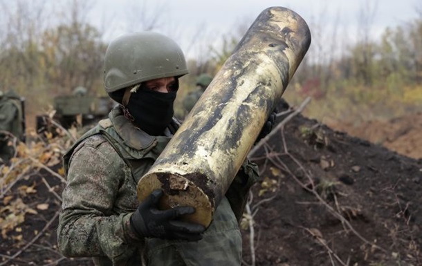 Жорстка економія боєприпасів. Рашисти відчувають «снарядний голод» на фронті