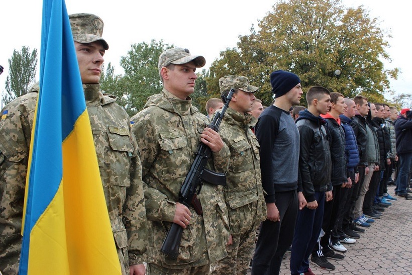 Відомі подробиці призову до армії у 2022 році та причини для відстрочки
