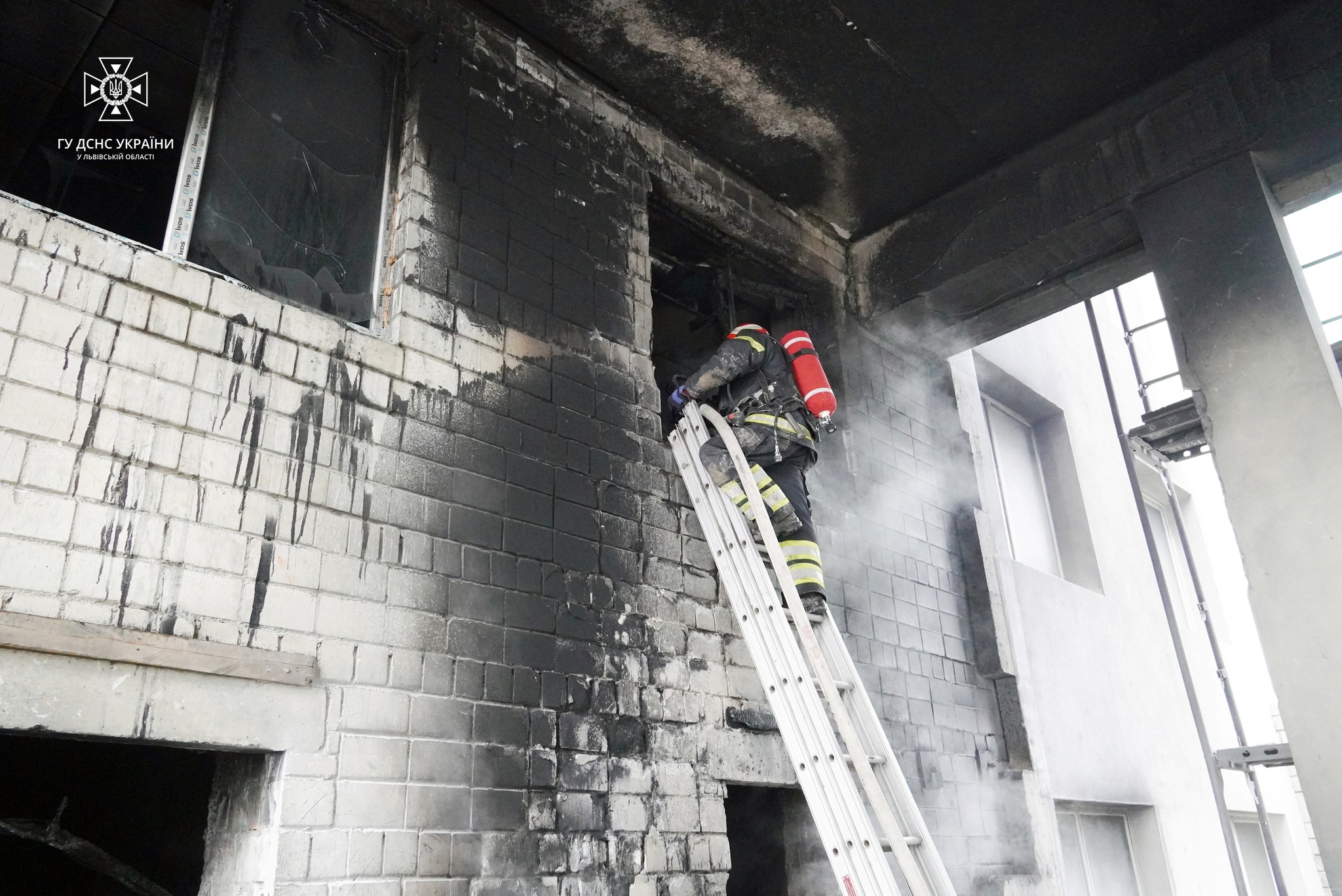 У Винниках біля Львова спалахнула пожежа