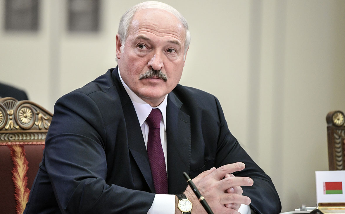 Лукашенко каже, що Білорусі доведеться воювати за Західну Україну