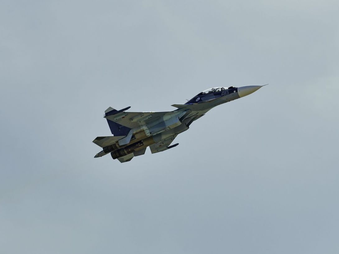 На Київщині збили ворожий винищувач-бомбардувальник Су-34