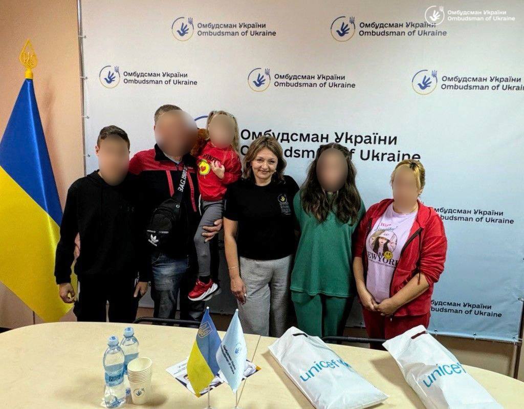 Україна повернула з окупованих територій сімох дітей і чотири родини
