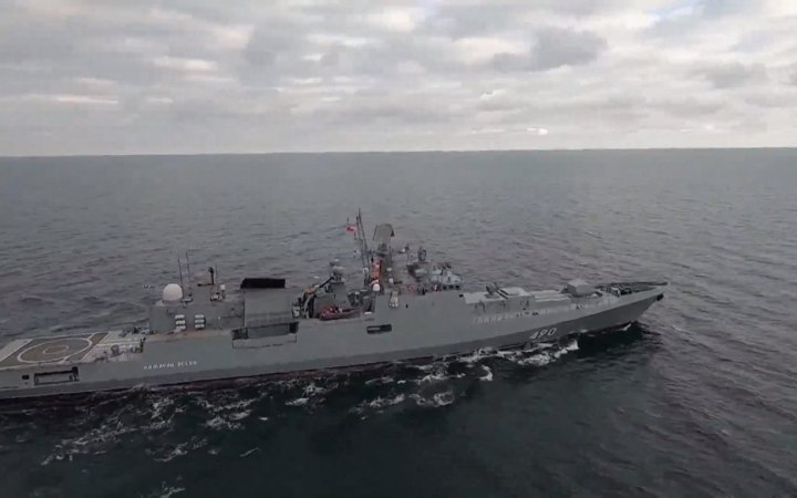 Росія вивела у Чорне море фрегат "Адмірал Ессен". Рівень загрози залишається високим