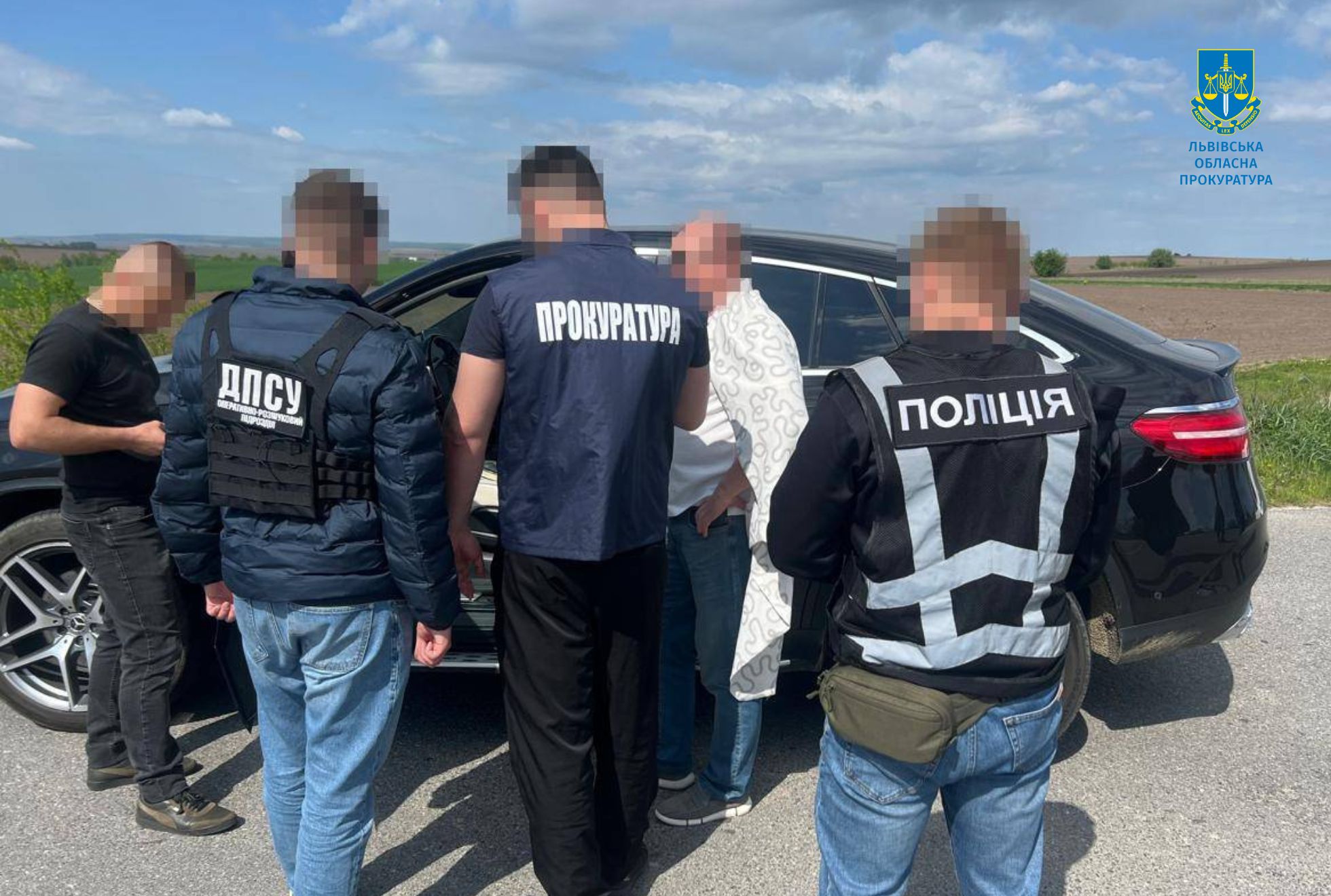 Переправа через річку за $12 000: на Львівщині викрили схему незаконного перетину кордону