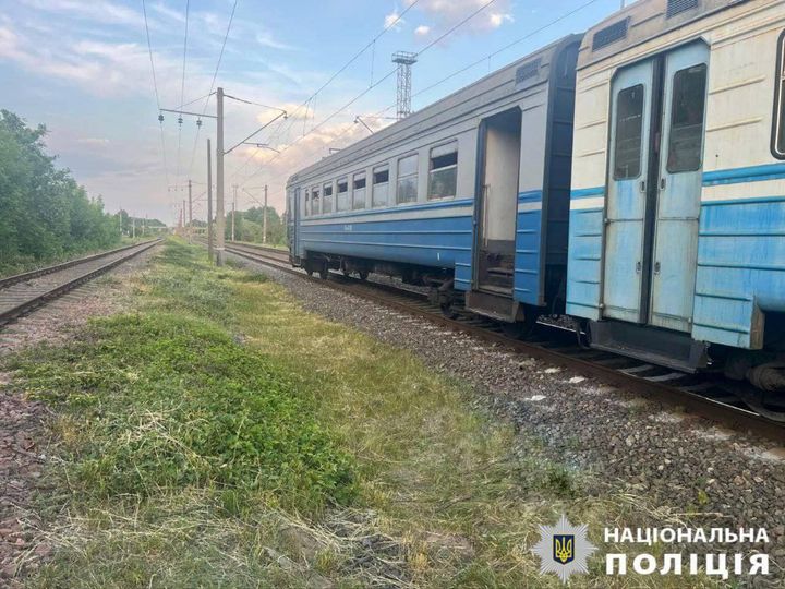 На Київщині потяг на смерть збив 9-річну дівчинку