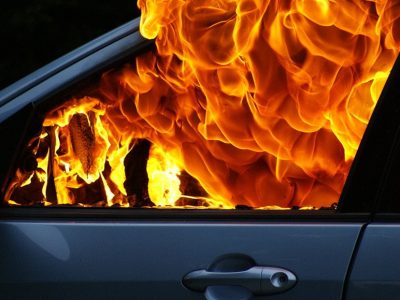 У Львові під час руху загорівся автомобіль