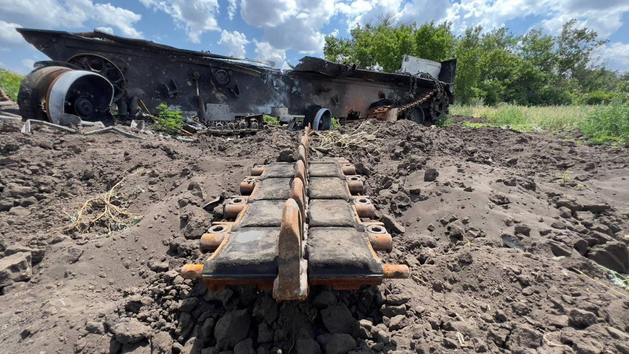 Знищили 20 артсистем, 19 дронів, 7 РСЗВ. Оновлені дані про втрати ворога