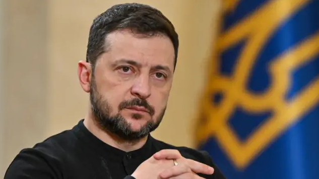 Росія розпочала свої наступальні дії на всіх напрямках , – Зеленський