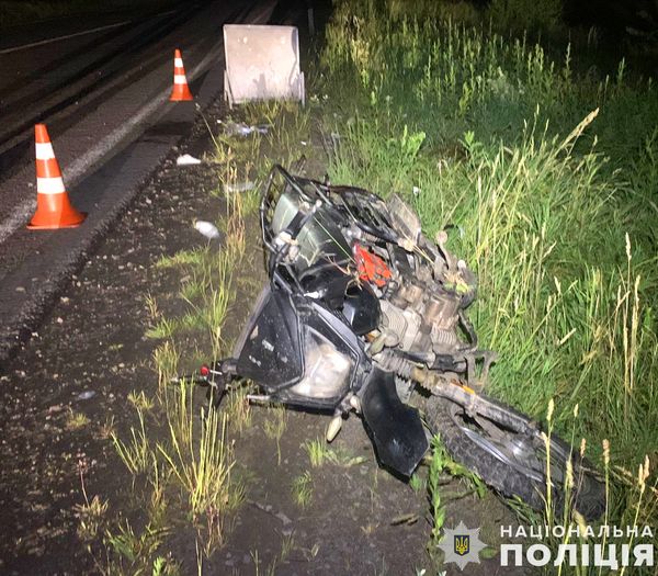 На Львівщині нетверезий водій Audi наїхав на 21-річного мотоцикліста