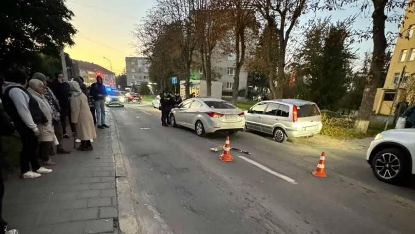 У Львові на пішохідному переході водійка авто збила дитину