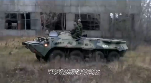 Російські військові підірвалися на міні, коли знімали "піар"-ролик. Відео