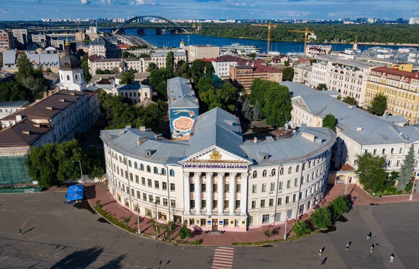 Продаж Києво-Могилянської академії: заступник Лісового відреагував