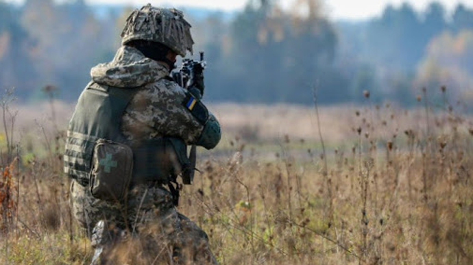 Окупанти 9 разів обстрілювали українські позиції на Донбасі: загинув боєць ЗСУ