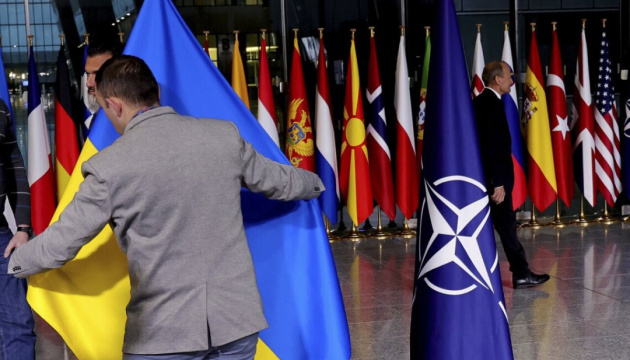 Гарантії безпеки для України. Перемовини триватимуть довго