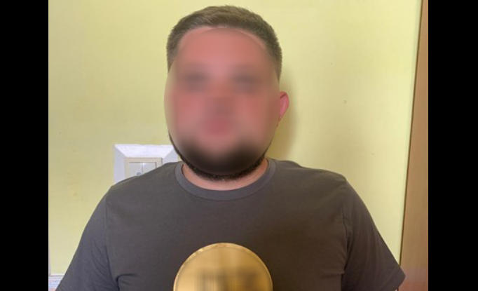 На Львівщині чоловік намагався жорстоко вбити свого товариша ударом в шию