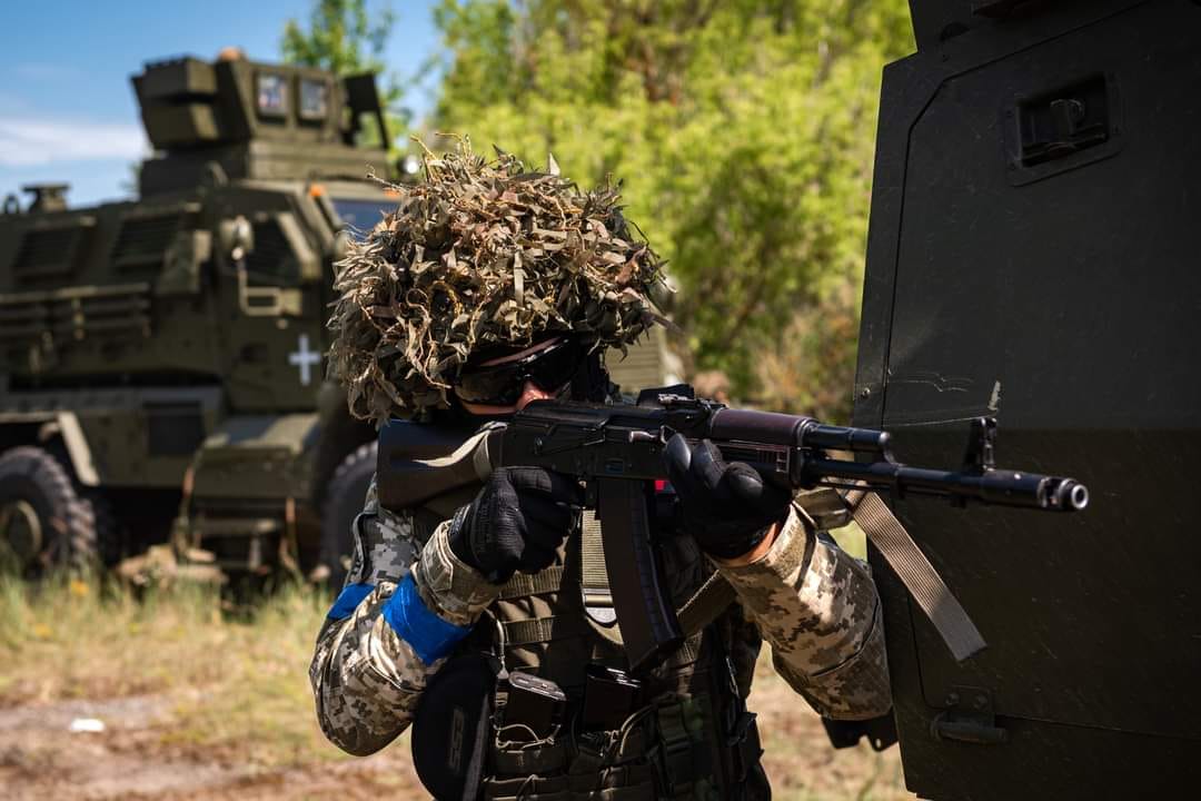 Ворог намагався відновити положення на Бахмутському напрямку, - Генштаб