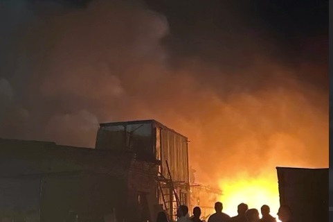 Росія заявила про атаки безпілотників на Москву і Севастополь: у Домодєдово масштабно горіло