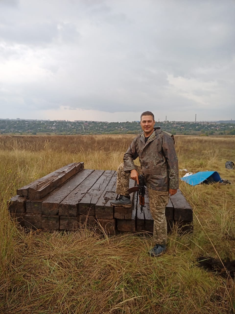 Залишилися дві доньки. Львів прощається із 37-річним воїном 125 бригади ТрО