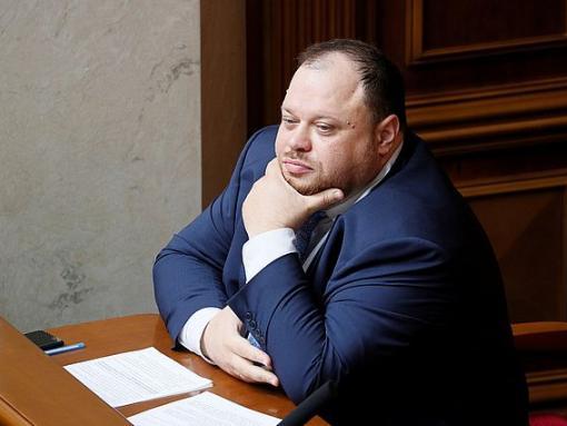 Рада перевірить факти і причини виїзду нардепів з України