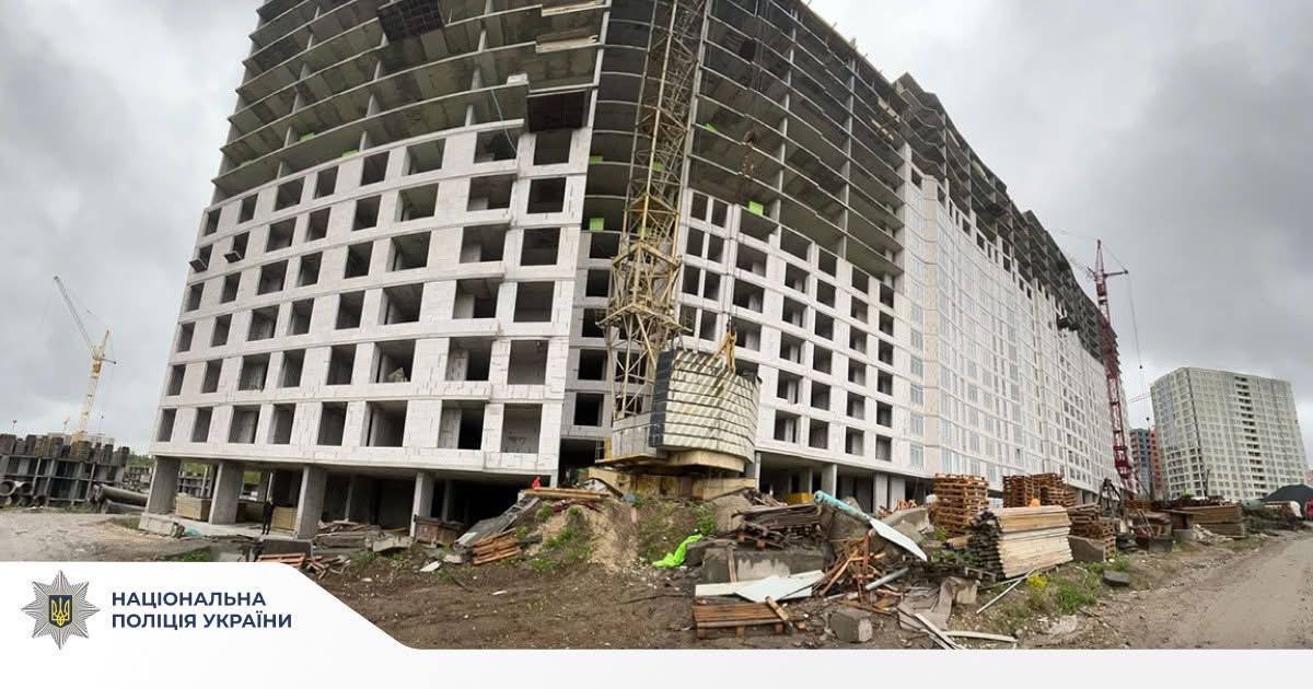 У Тернополі чоловік загинув на будові (фото)