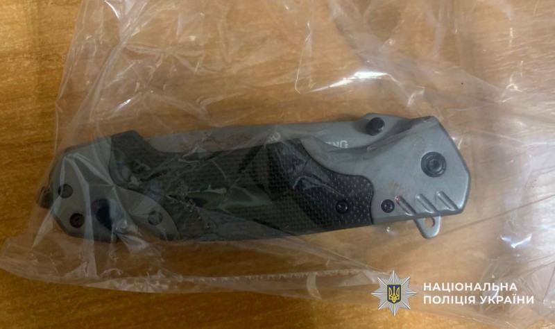 У Дніпрі затримали підлітка, який вбив жінку біля банкомату (фото)