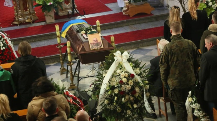 У Польщі попрощалися із командиром взводу Інтернаціонального легіону, який загинув у Бахмуті