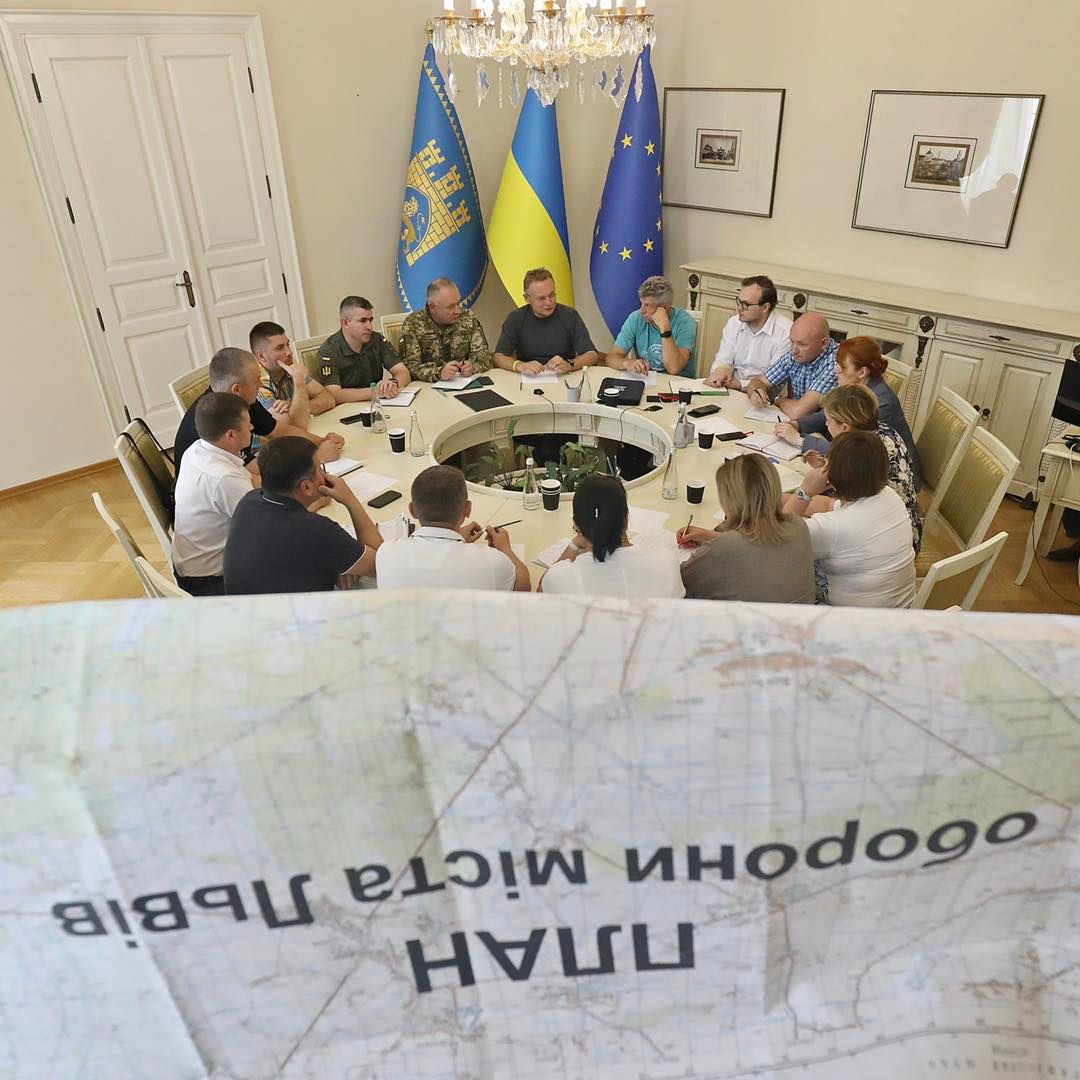 Львів формує резерв продуктів через загрозу з Білорусі