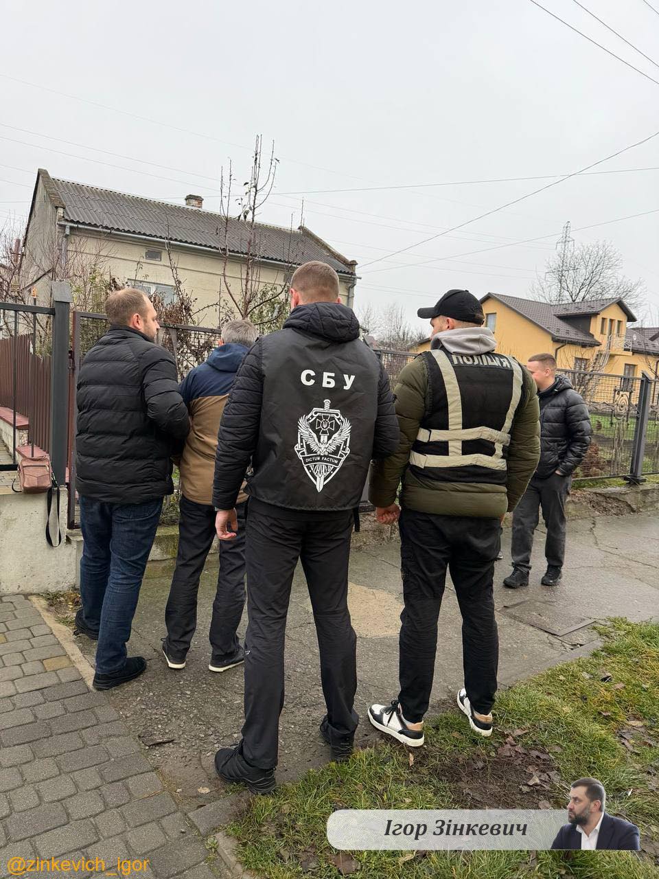 На Львівщині затримали голову сільської ради та його спільника: У чому їх підозрюють