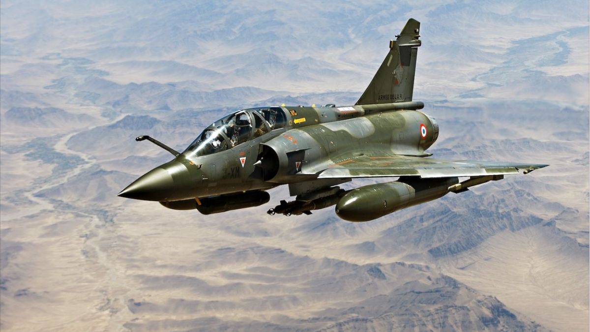 Стало відомо, коли Франція надасть Україні перші літаки Mirage 2000