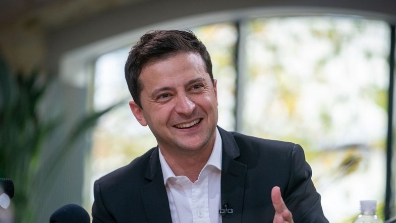 "Україна повертає своє!", - Володимир Зеленський привітав Усика з перемогою