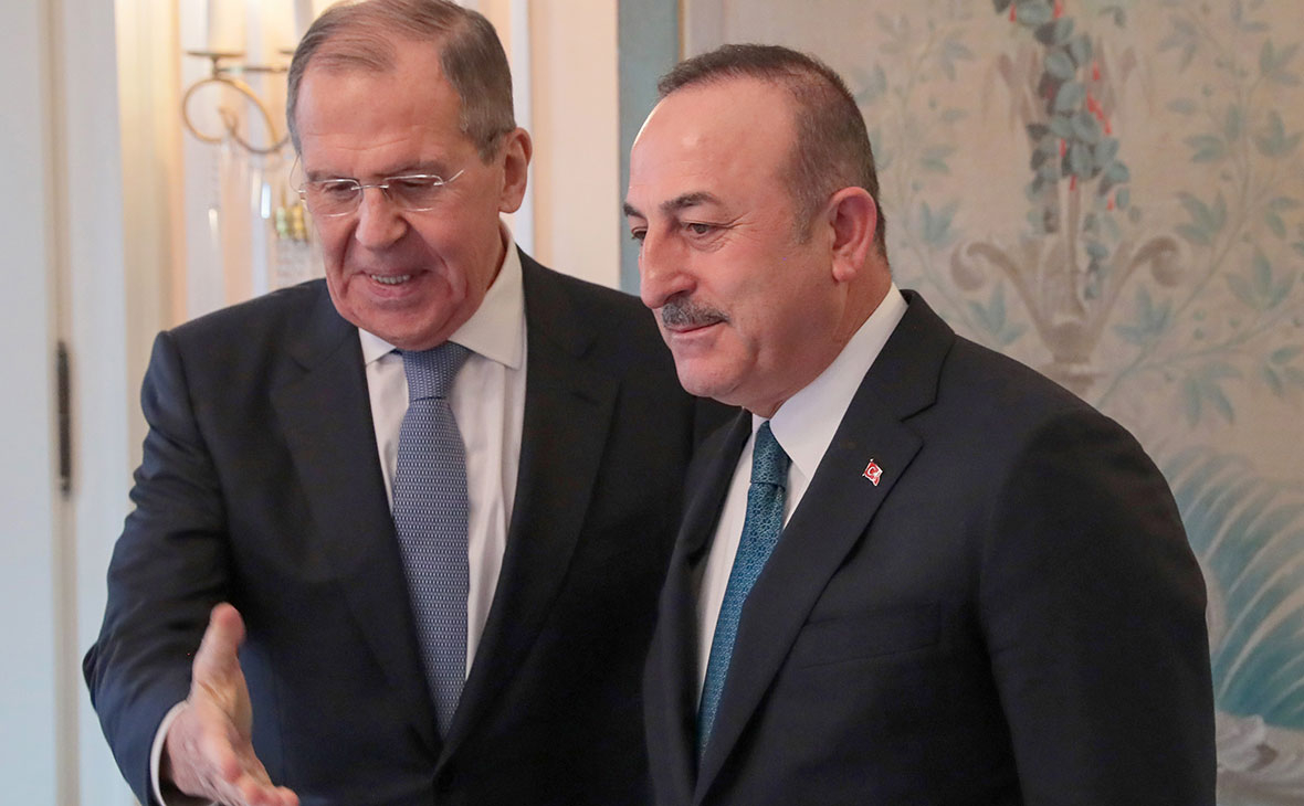 Росія і Туреччина розпочали переговори про розблокування портів України