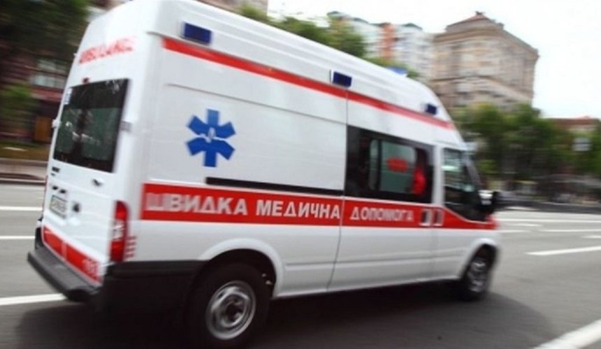 Медики "швидкої допомоги" потрапили під російський обстріл на Херсонщині: порано лікарів