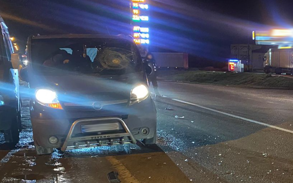На Львівщині водій «Опеля» збив пішохода: потерпілий потрапив у реанімацію