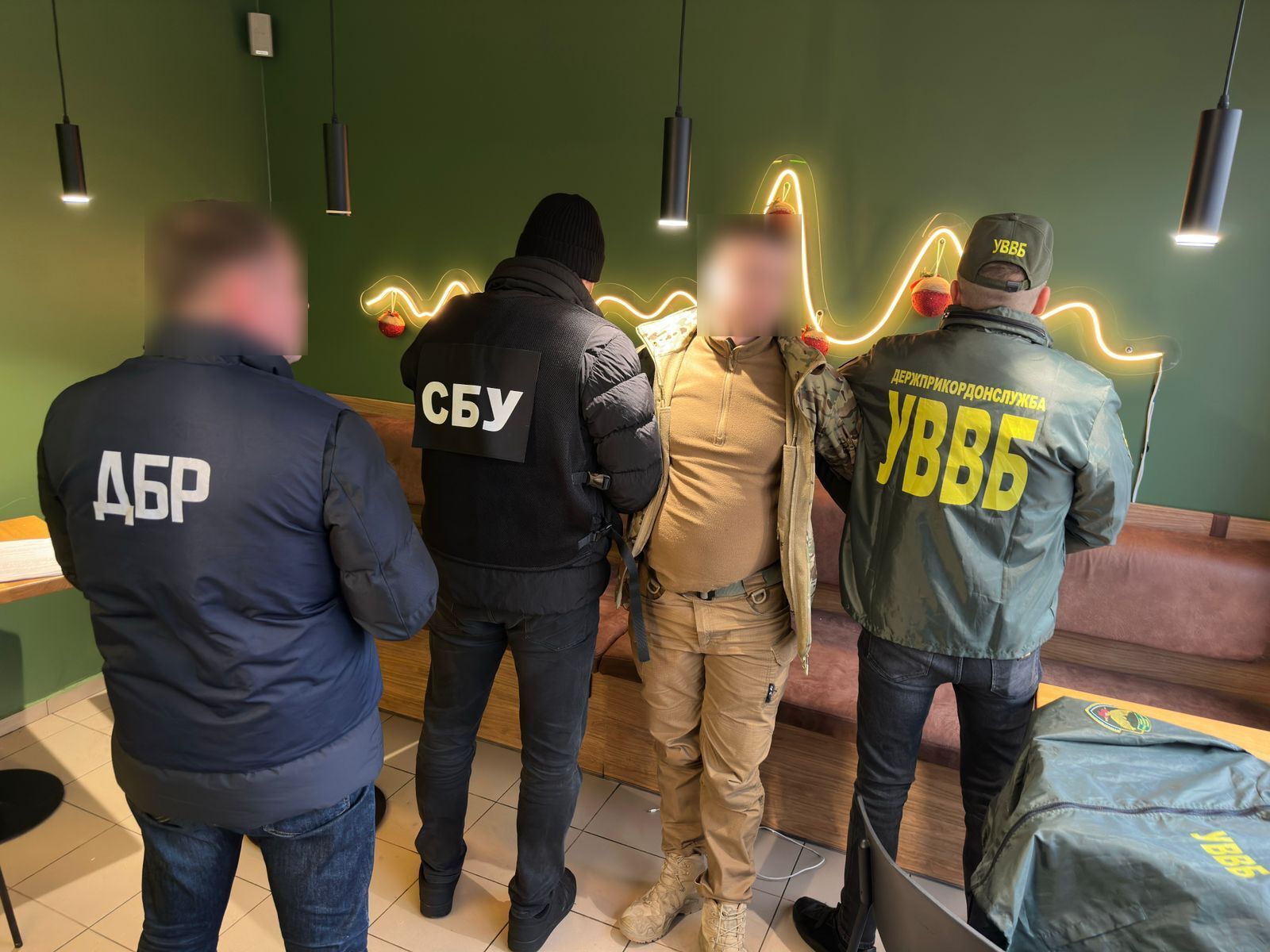 Обіцяв службу в тилу за "кругленьку" суму: у Львові суд оголосив вирок корумпованому прикордоннику