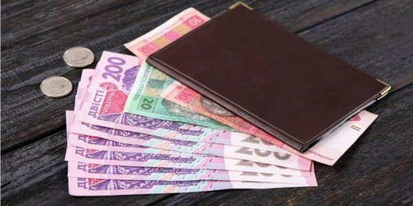 2022-го українцям підніматимуть пенсії у декілька етапів